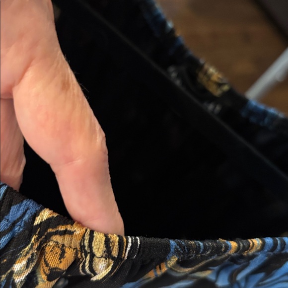 Elegant Blue and Gold Feather Print Med Blouse S391 - Picture 3 of 10